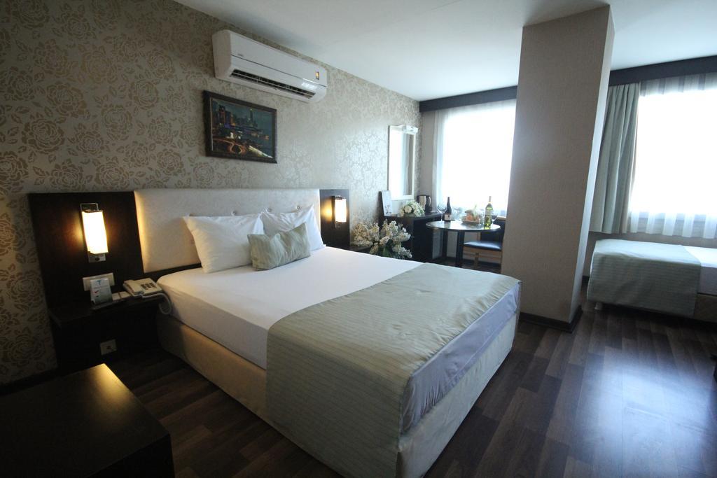 Palmcity Hotel Akhisar Ruang foto