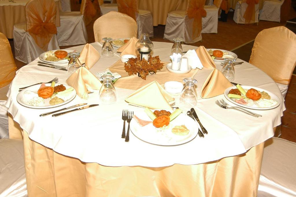 Palmcity Hotel Akhisar Bagian luar foto